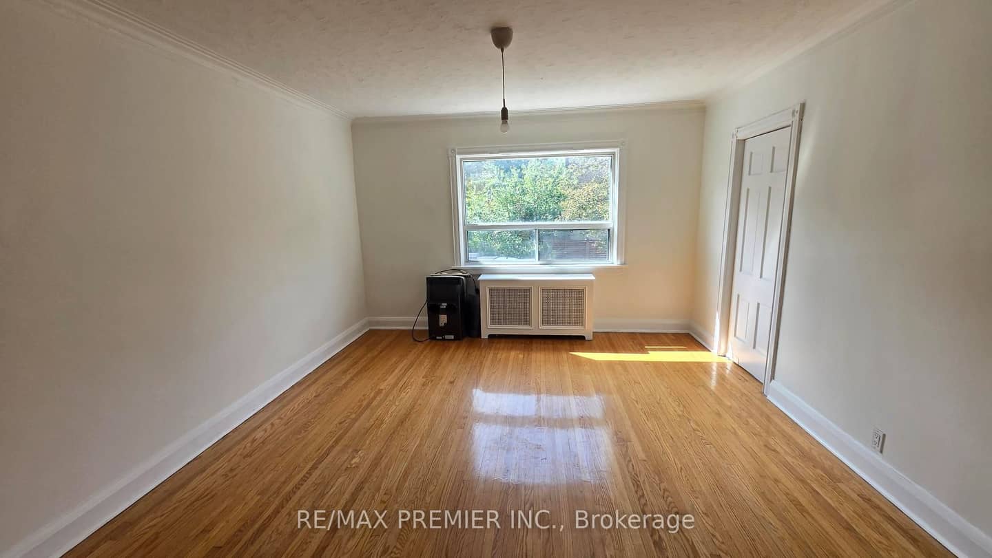 1342 Avenue Road, Toronto, ON M5N 2H2