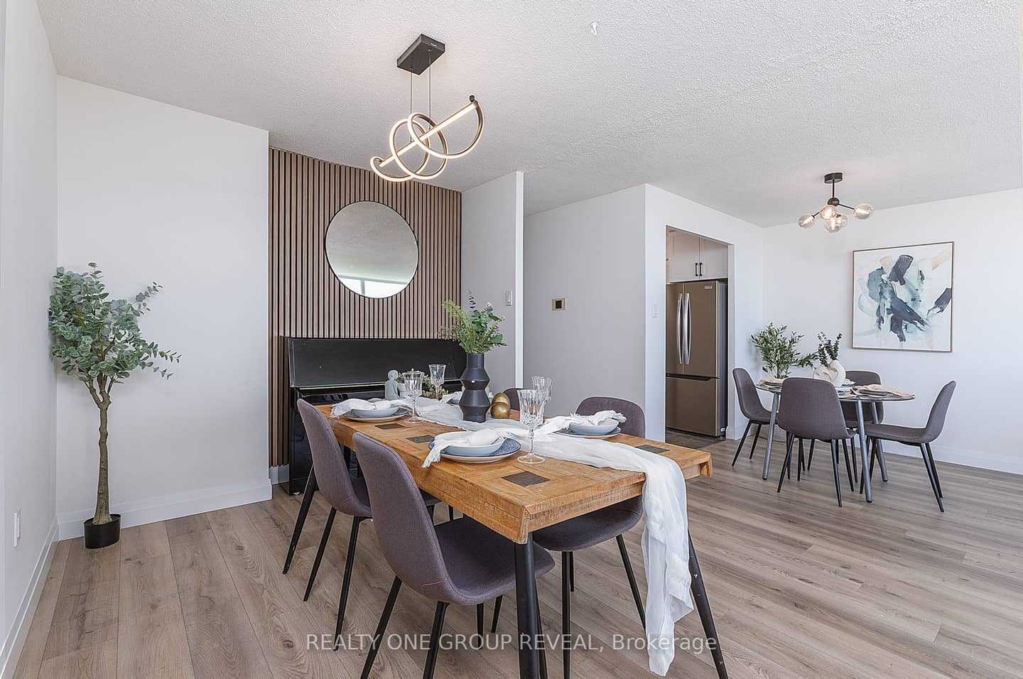 121 Ling Road 1509, Toronto, ON M1E 4Y2