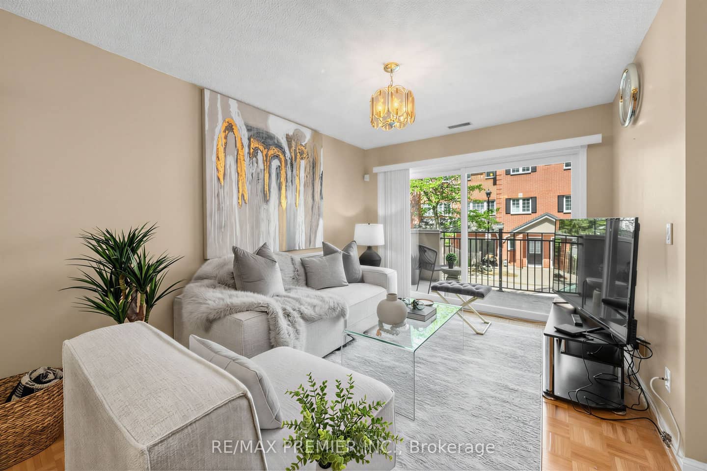 1400 The Esplanade N 602, Pickering, ON L1V 6V2