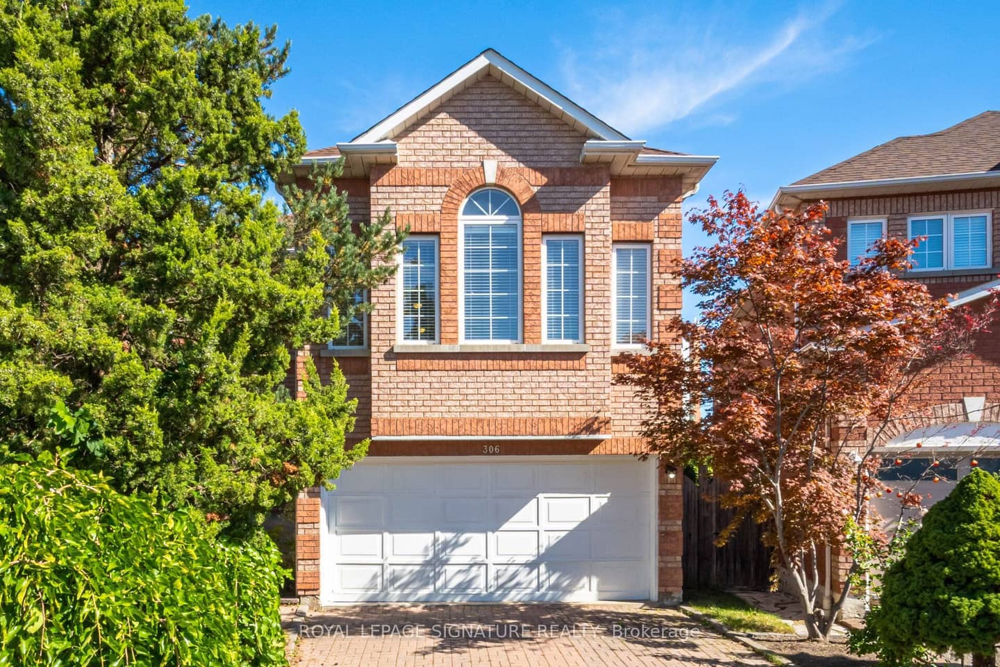 306 Cossack Court, Mississauga, ON L5B 4C2