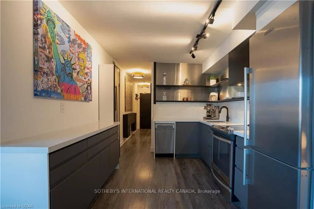 775 King Street W 430, Toronto, ON M5V 2K3