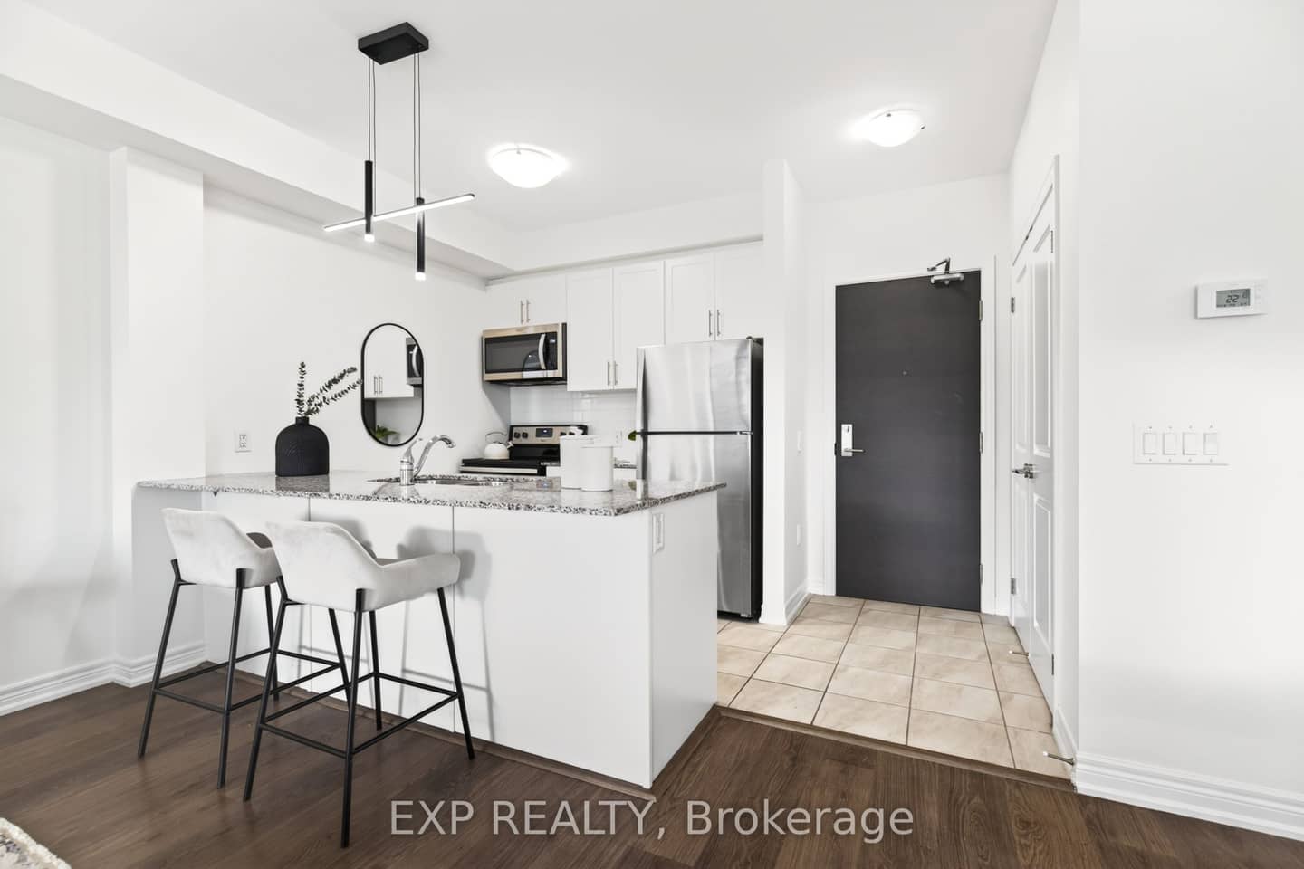 2388 Khalsa Gate 212, Oakville, ON L6M 1P5