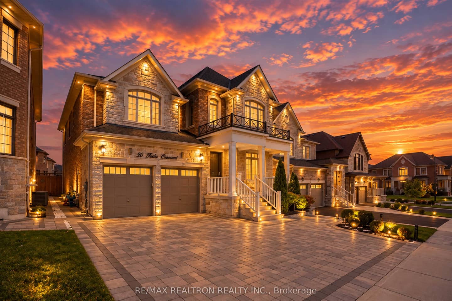 20 Tesla Crescent, East Gwillimbury, ON L9N 0T3