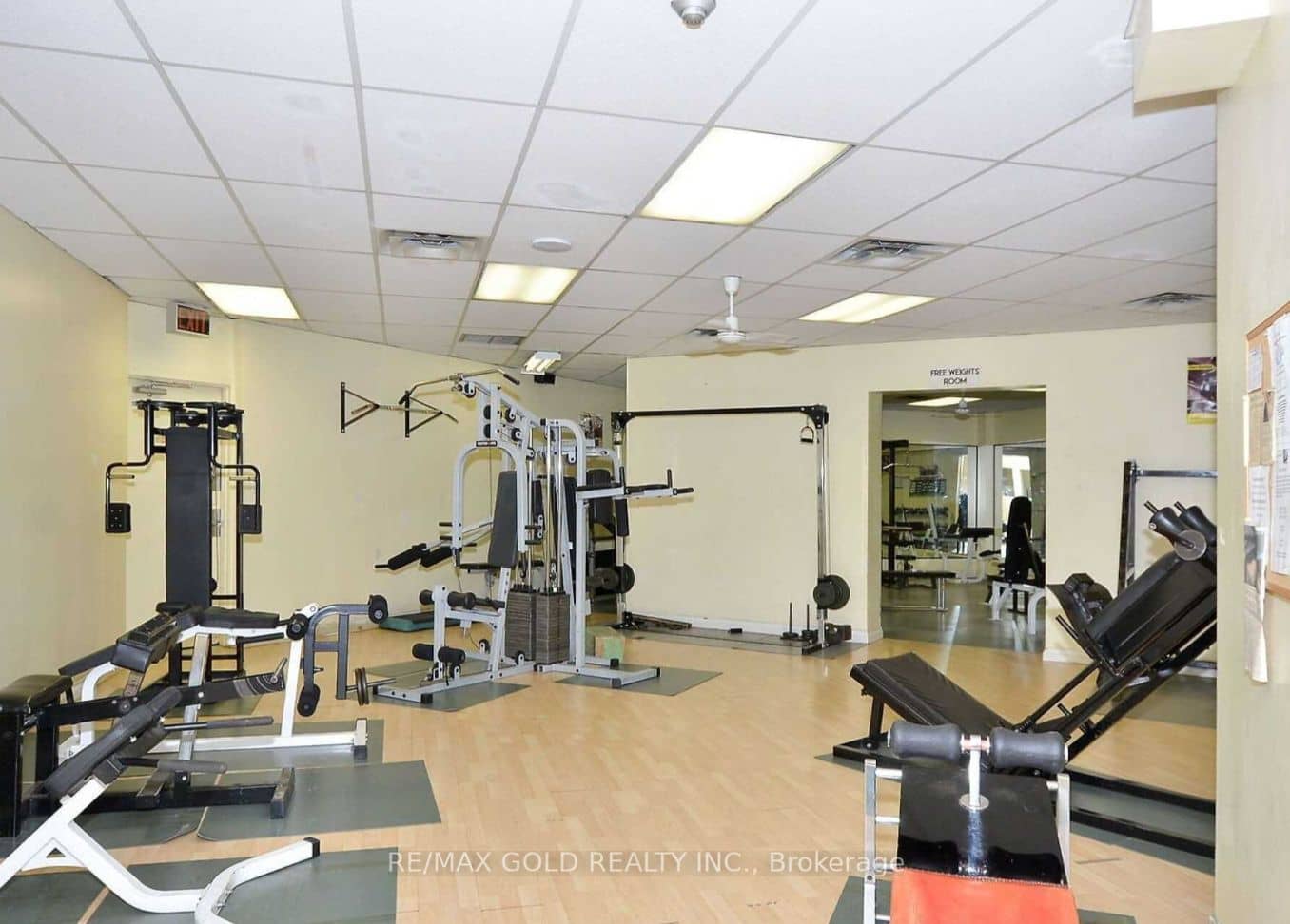 390 Dixon Road 1603, Toronto, ON M9R 1T4
