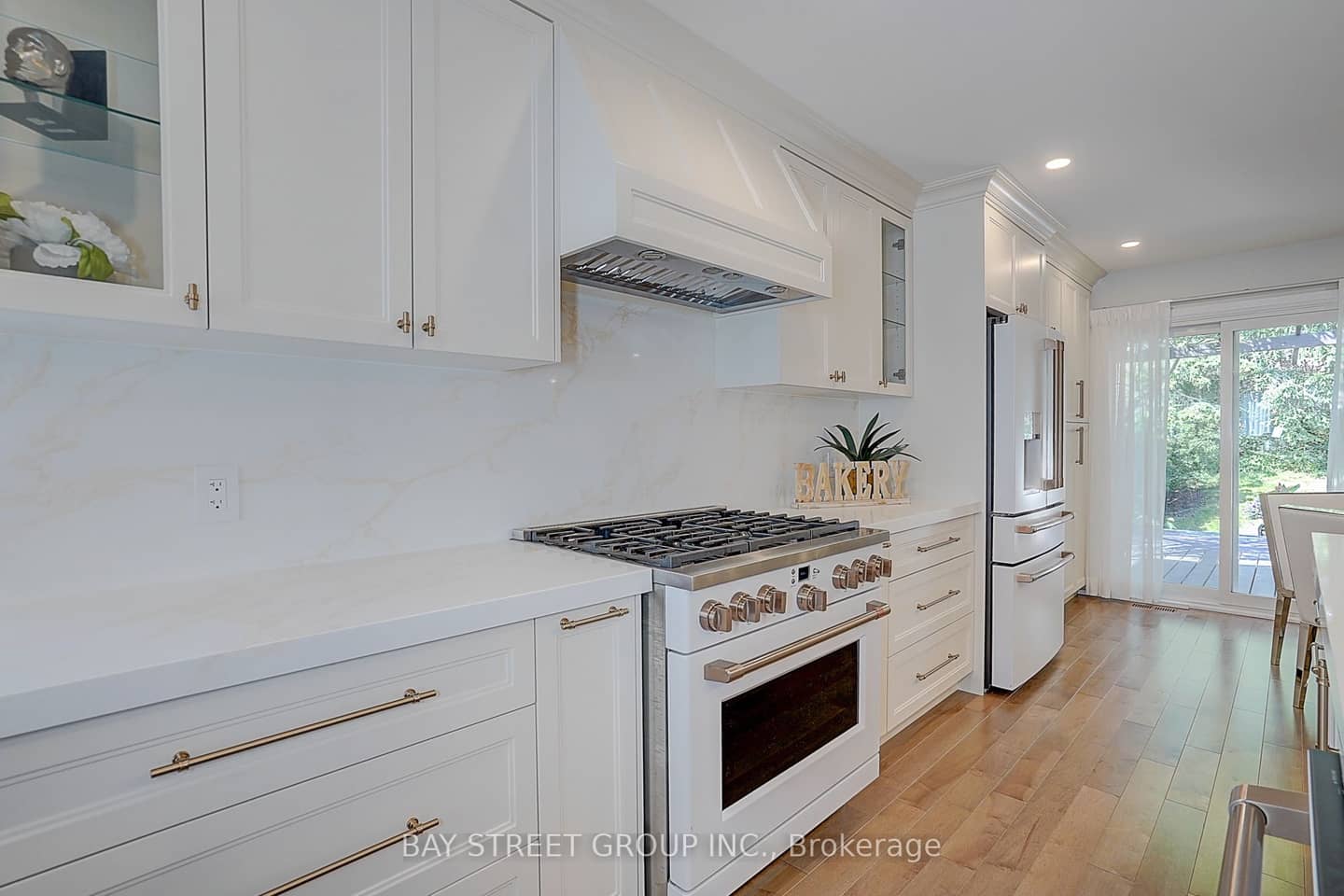 107 Crawford Rose Drive, Aurora, ON L4G 4S1