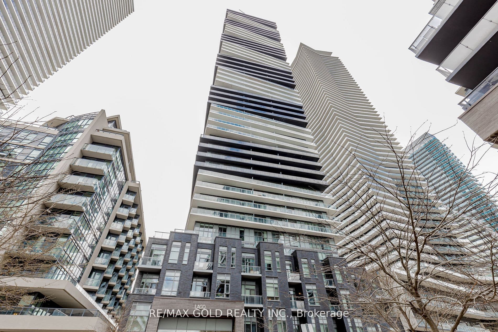 56 Annie Craig Drive 2203, Toronto, ON M8V 0C8