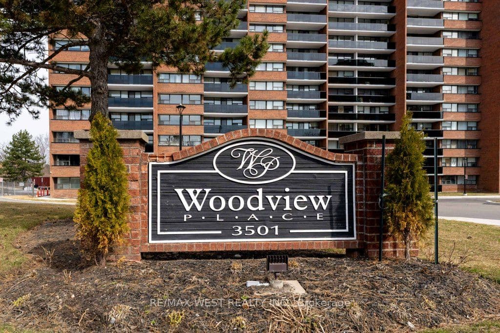 3501 Glen Erin Drive 1001, Mississauga, ON L5L 2E9