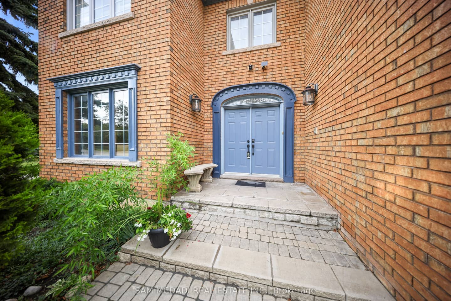 5109 Elderview Court, Mississauga, ON L5M 5A9