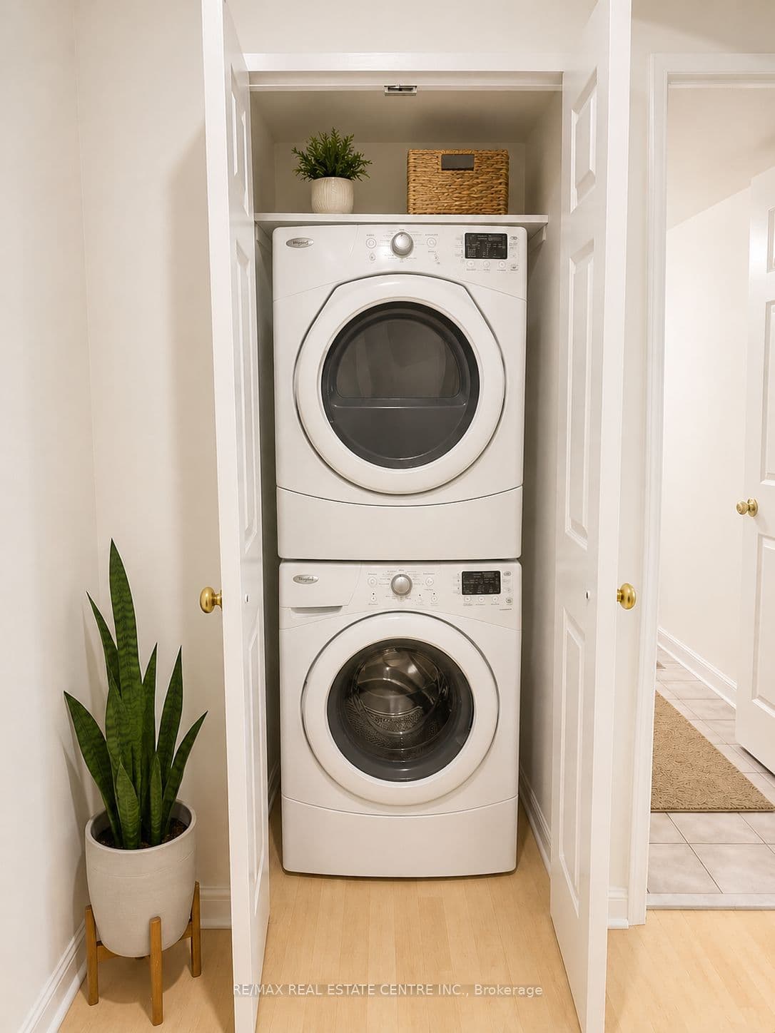 2177 Burnhamthorpe Road W 1007, Mississauga, ON L5L 5P9
