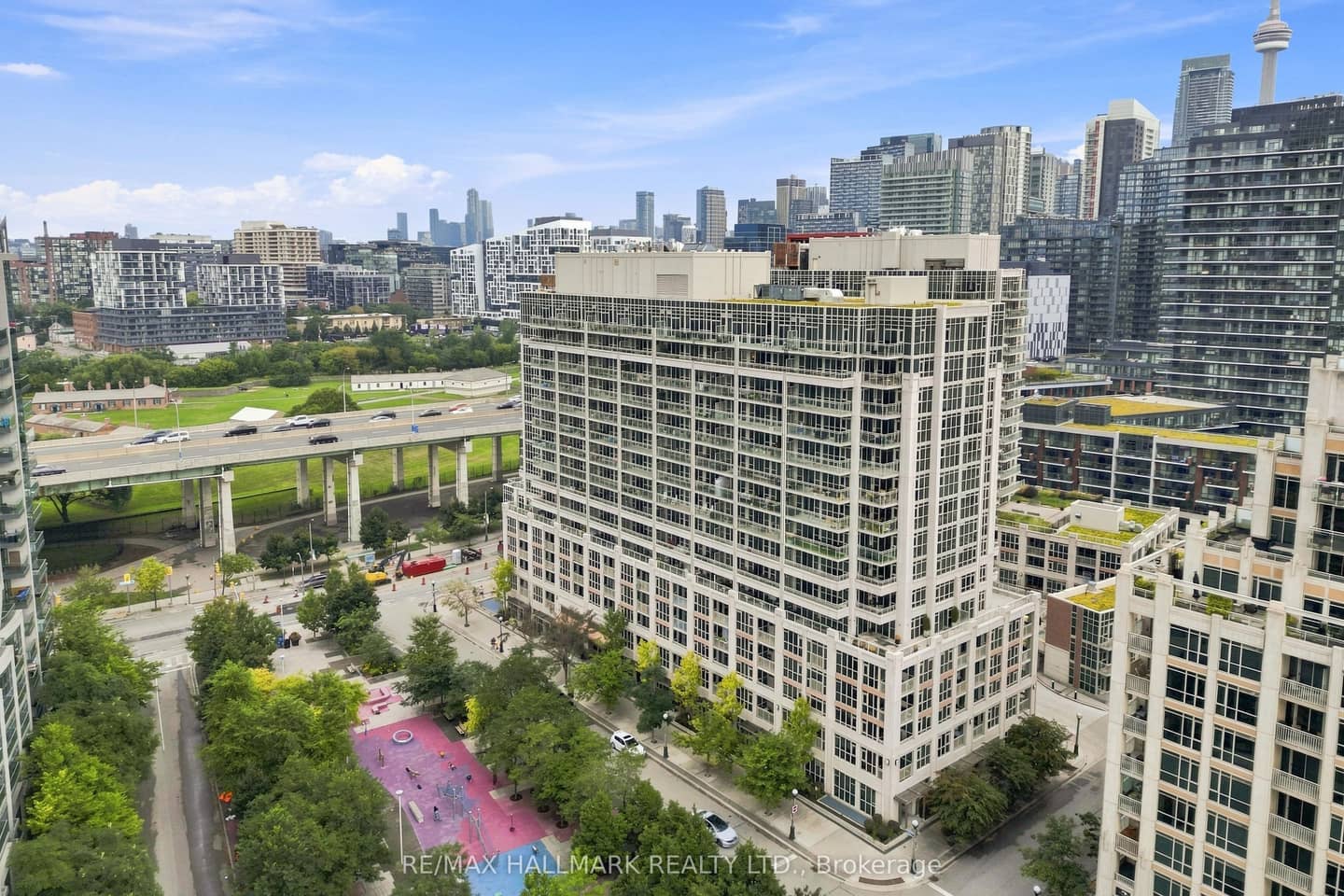 35 Bastion Street 706, Toronto, ON M5V 0C2