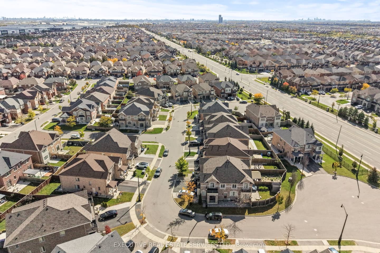 52 Bernadino Street, Brampton, ON L6P 4G1