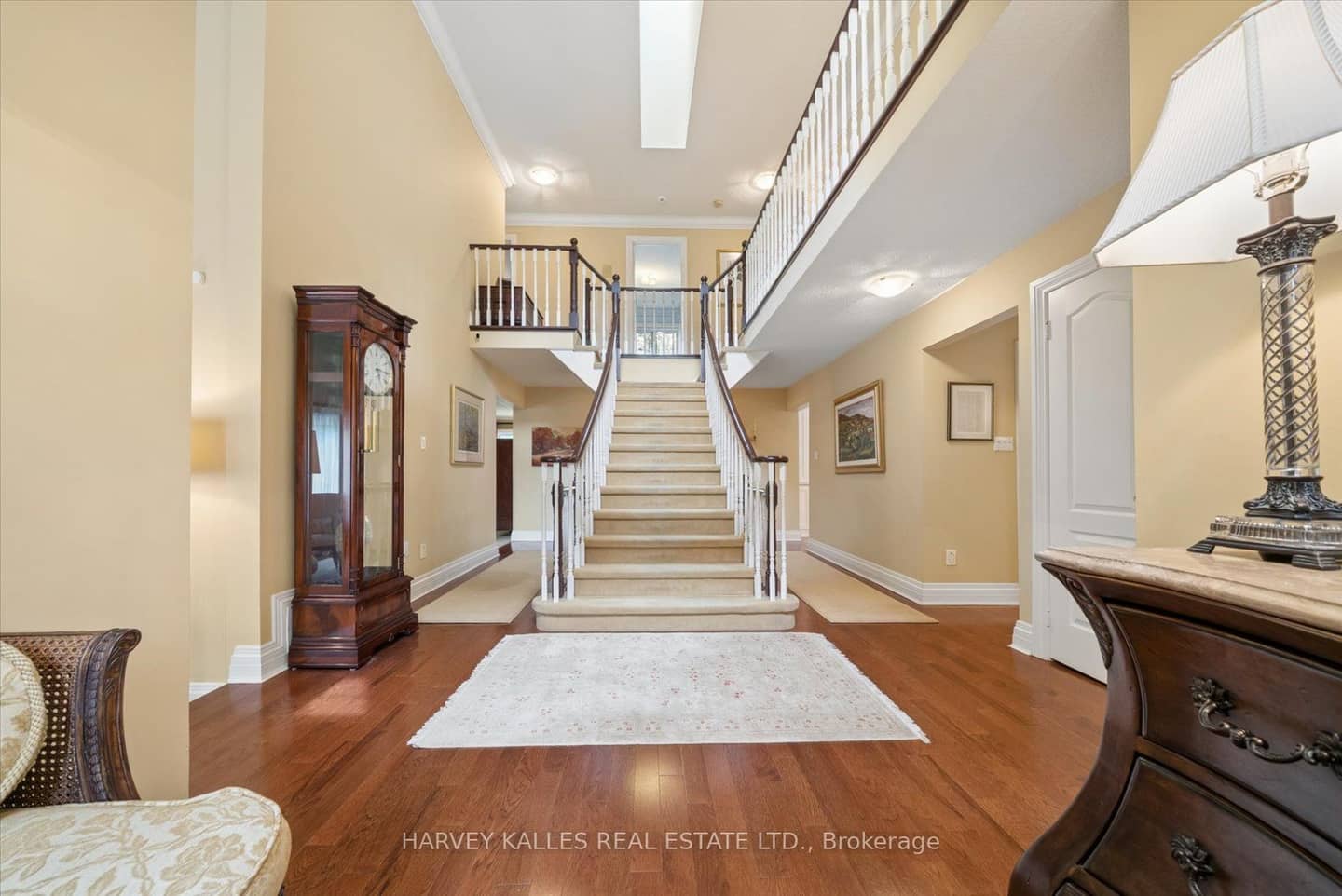 3685 St. Laurent Court, Mississauga, ON L5L 4T2