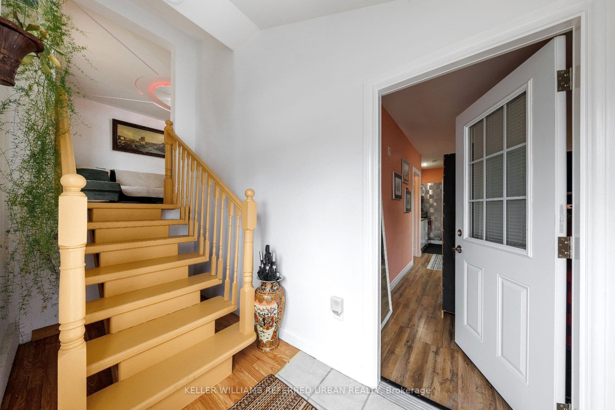 6 Elmhurst Drive, Toronto, ON M9W 2J3
