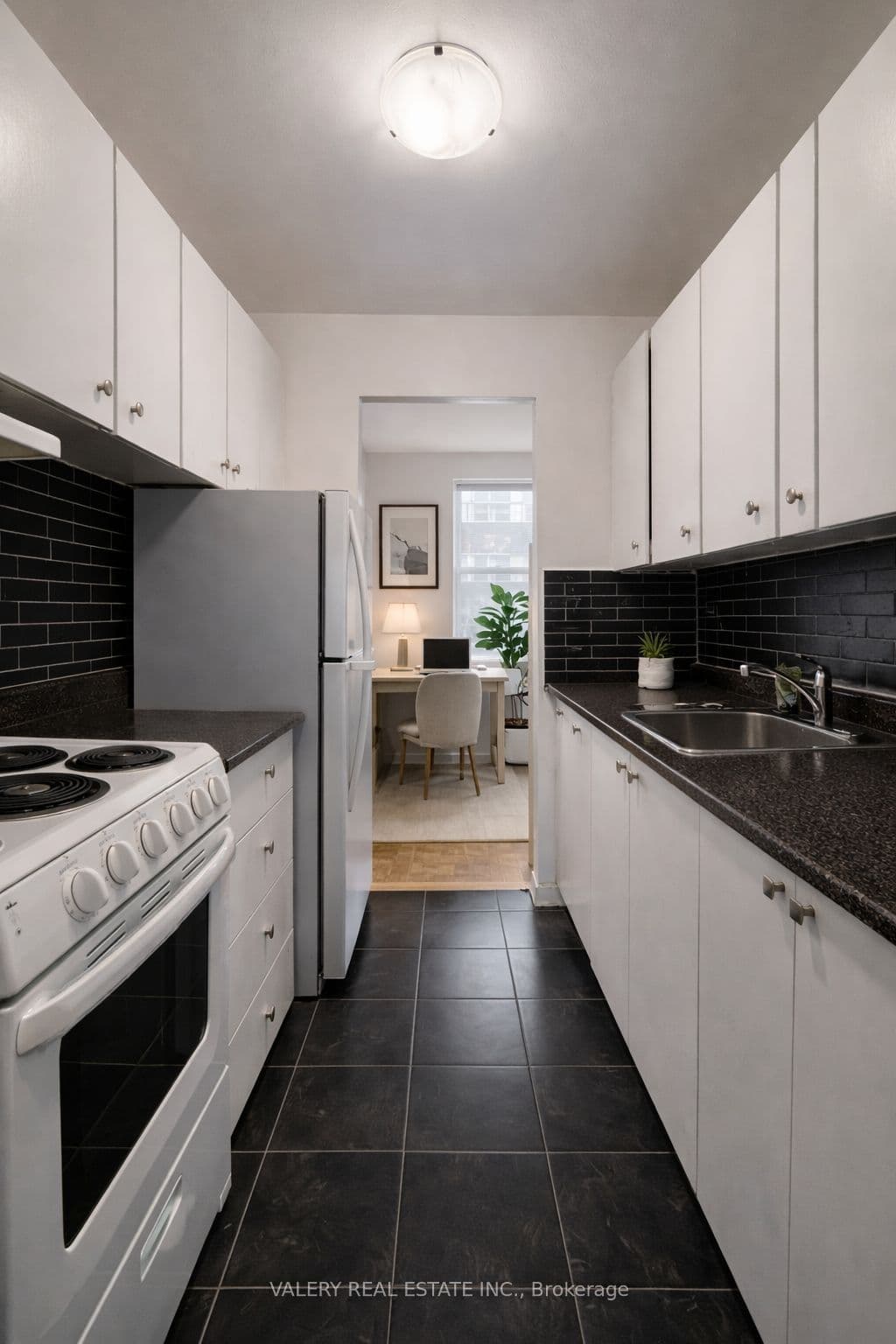 1780 Lawrence Avenue E 101, Toronto, ON M1R 2Y2