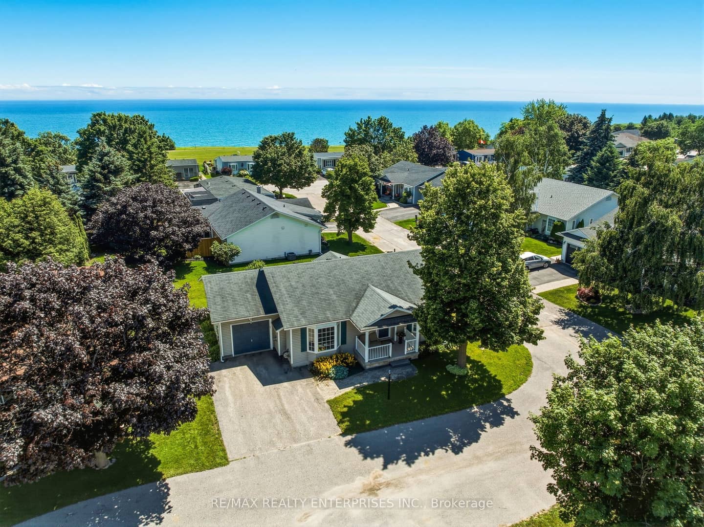 1 Huron Court, Clarington, ON L1B 1A2
