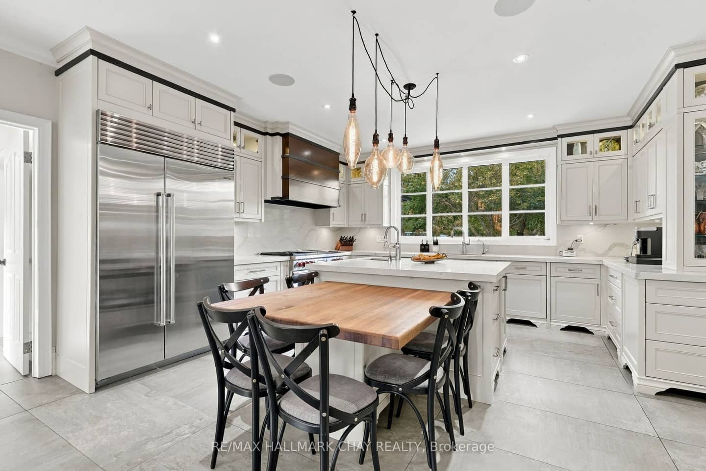 6513 King Road, King, ON L0G 1N0