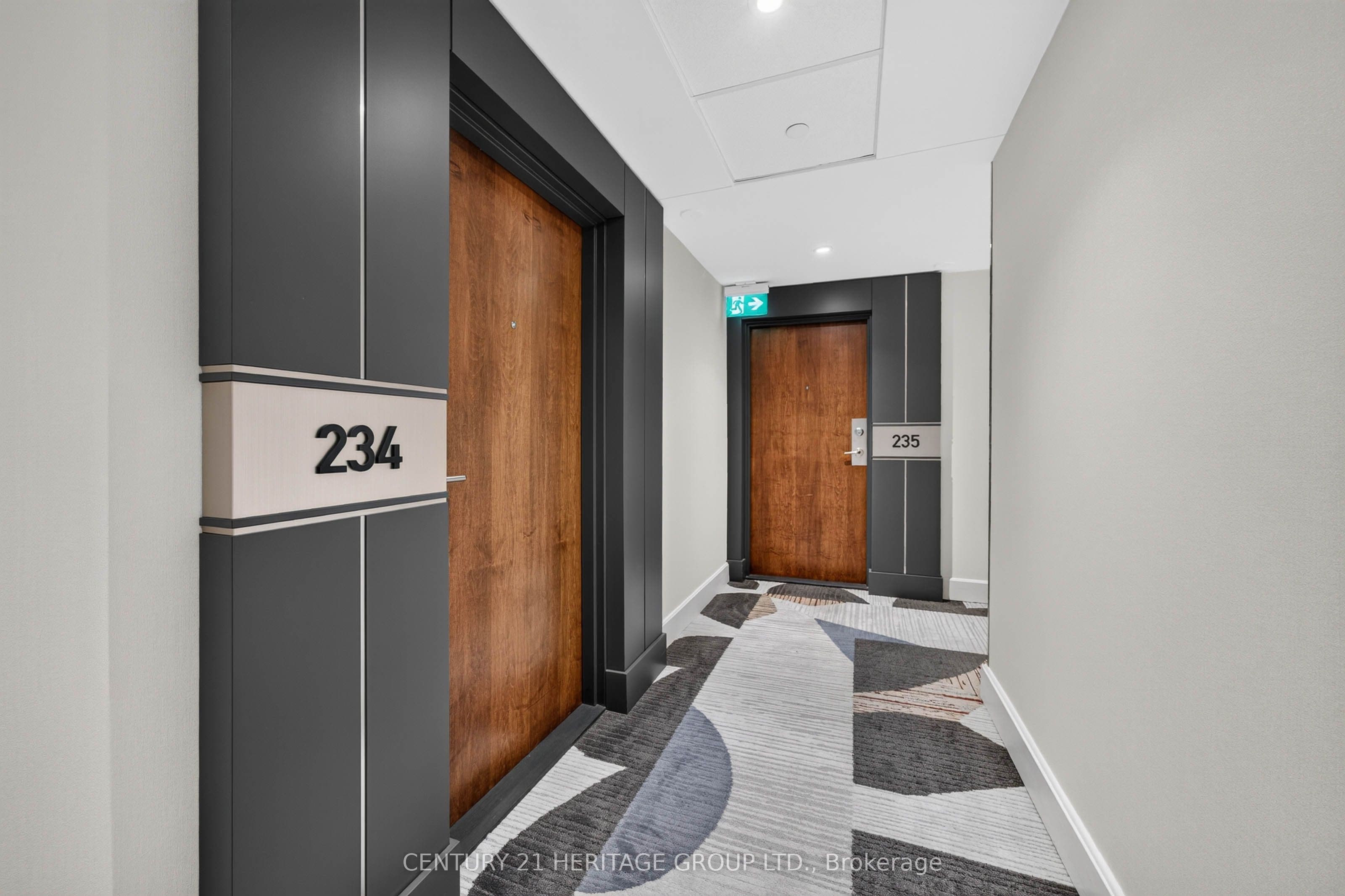 701 Sheppard Avenue W 234, Toronto, ON M3H 0B2