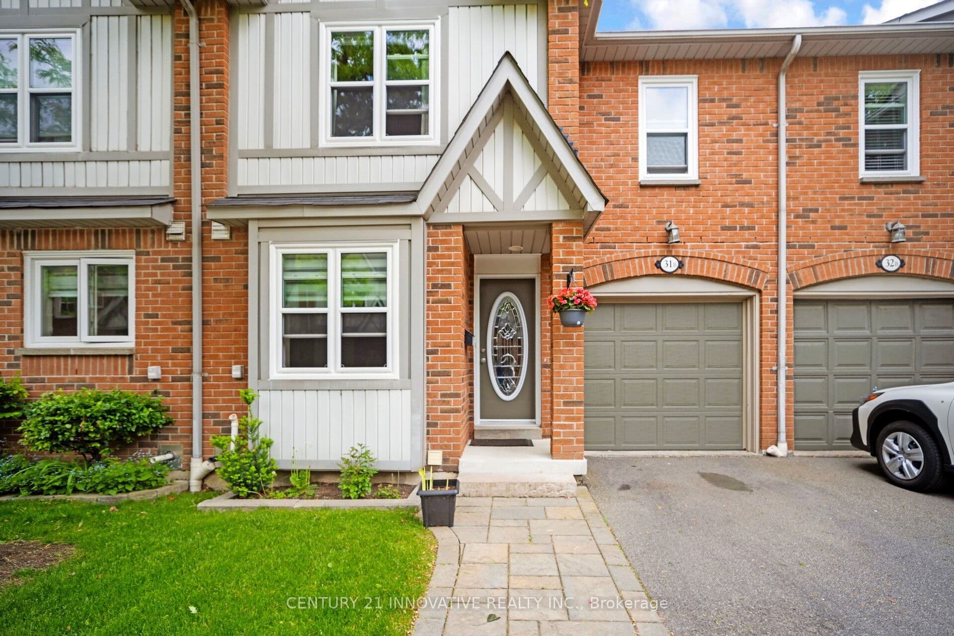 5865 Dalebrook Crescent 31B, Mississauga, ON L5M 5X1
