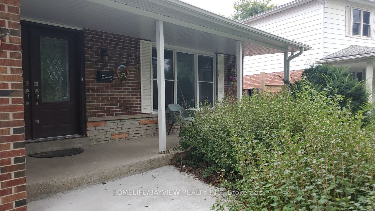 52 Wild Cherry Lane, Markham, ON L3T 3T4