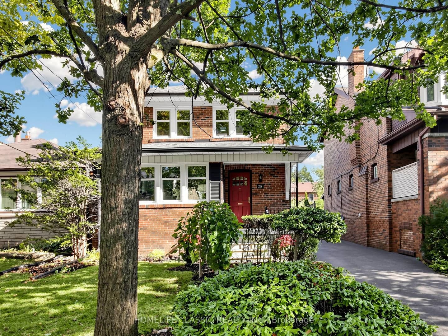 25 Dartmouth Crescent, Toronto, ON M8V 1W9