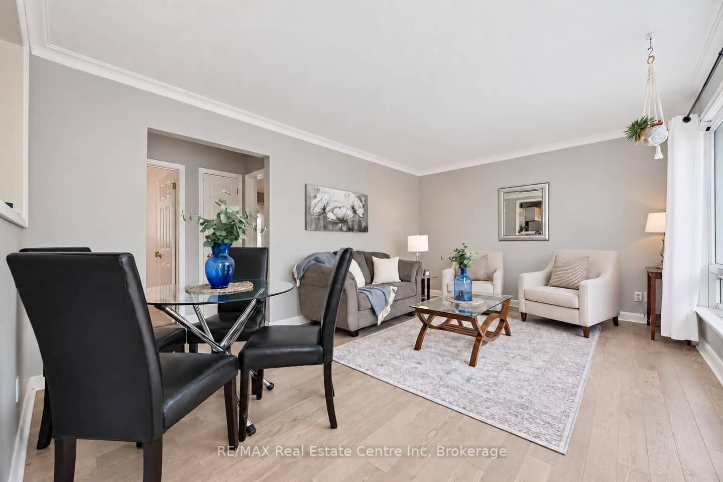 41 Prince Charles Street, Halton Hills, ON L7G 3T9
