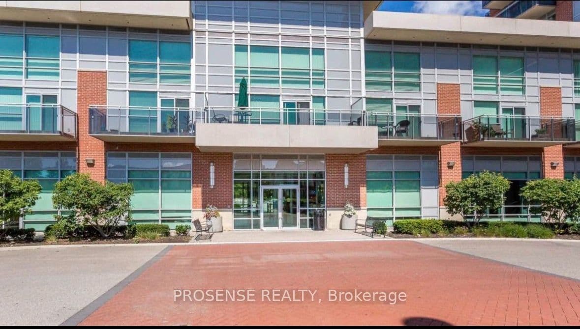 215 W Queen Street E 306, Brampton, ON L6W 0A9