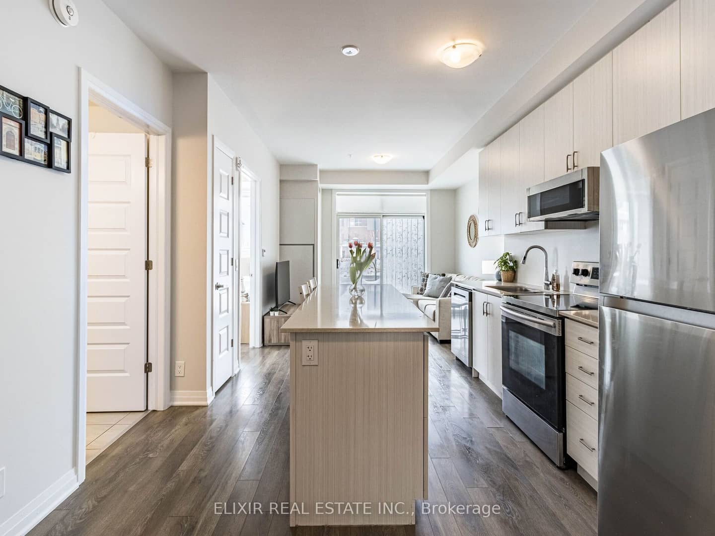 1105 Leger Way 129, Milton, ON L9E 1K7