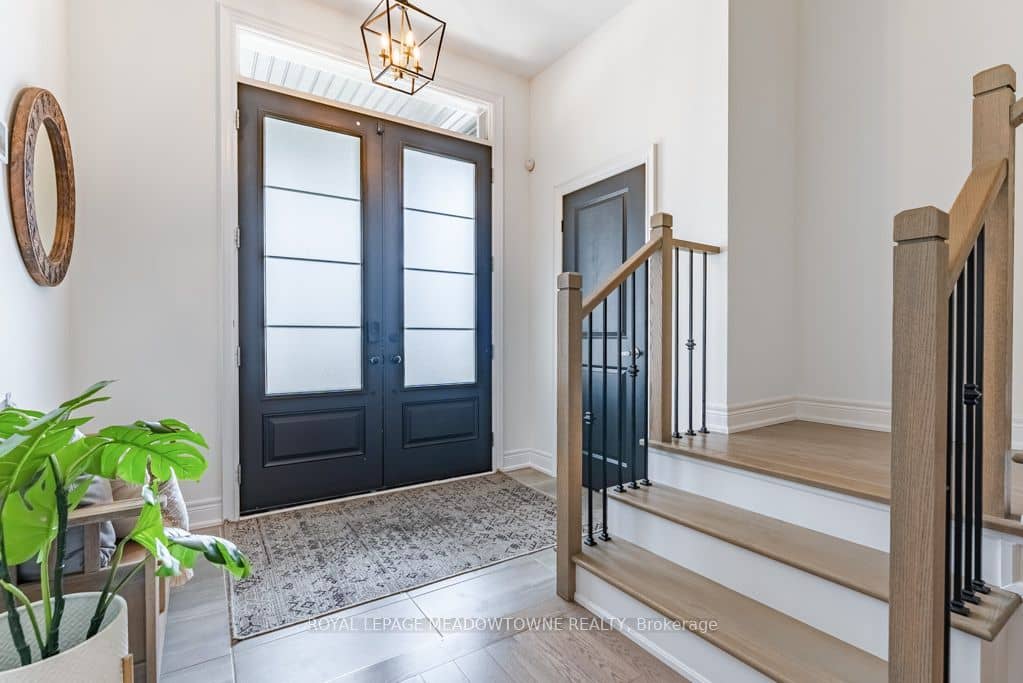 461 Parent Place, Milton, ON L9E 1L2