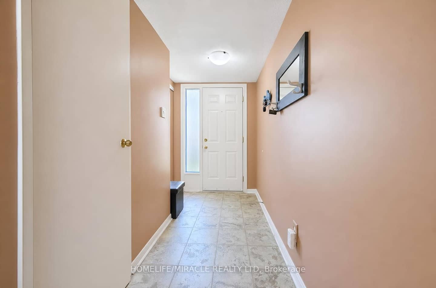 63 Mccallum Court 63, Brampton, ON L6W 3M4