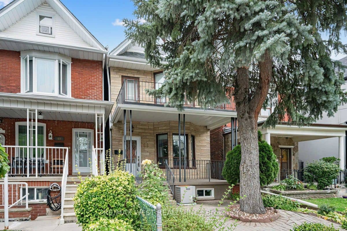 66 Bristol Avenue, Toronto, ON M6H 3J9