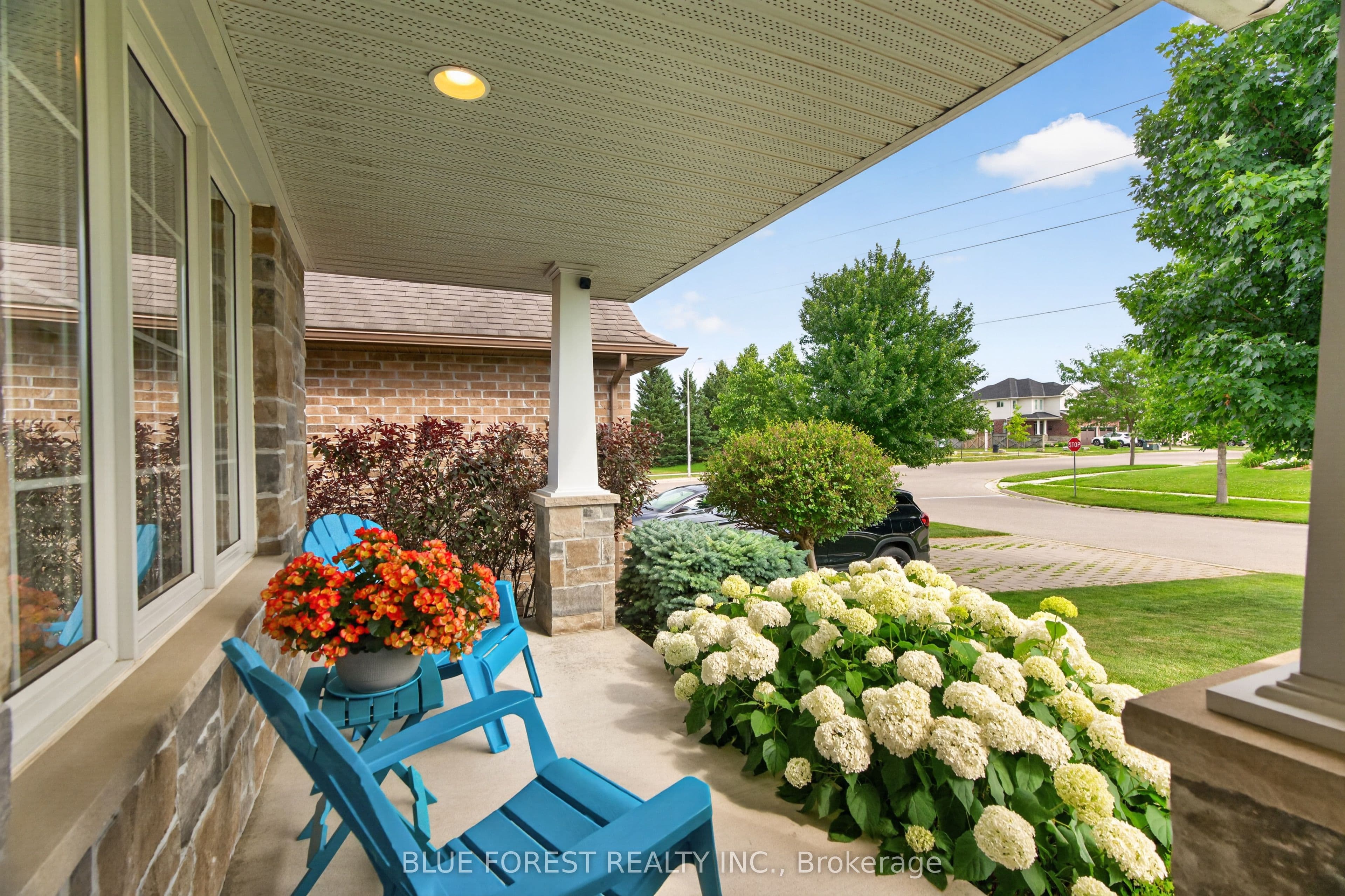 3 Sutherland Court, St. Thomas, ON N5P 3T3