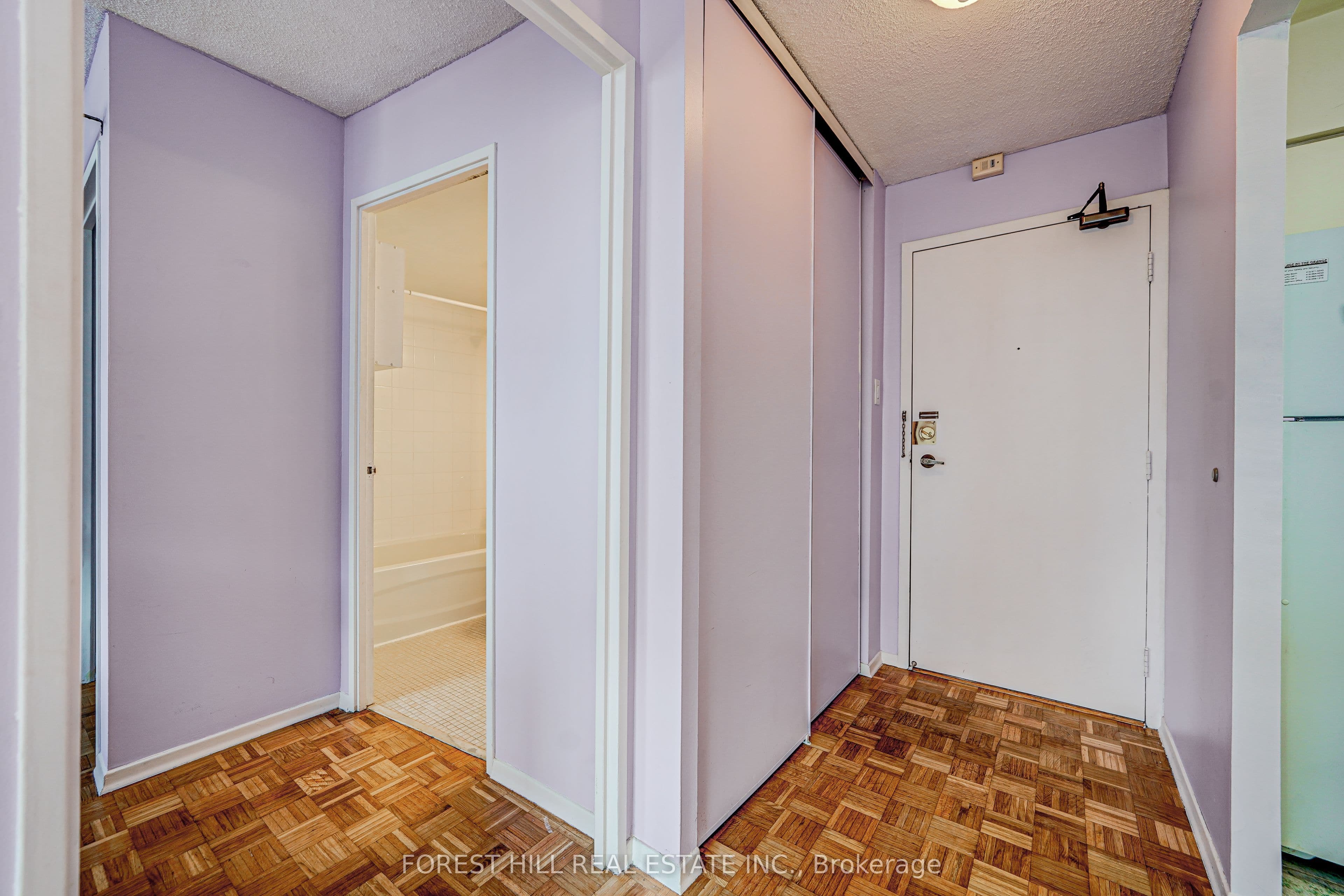 60 St. Patrick Street 728, Toronto, ON M5T 2X5