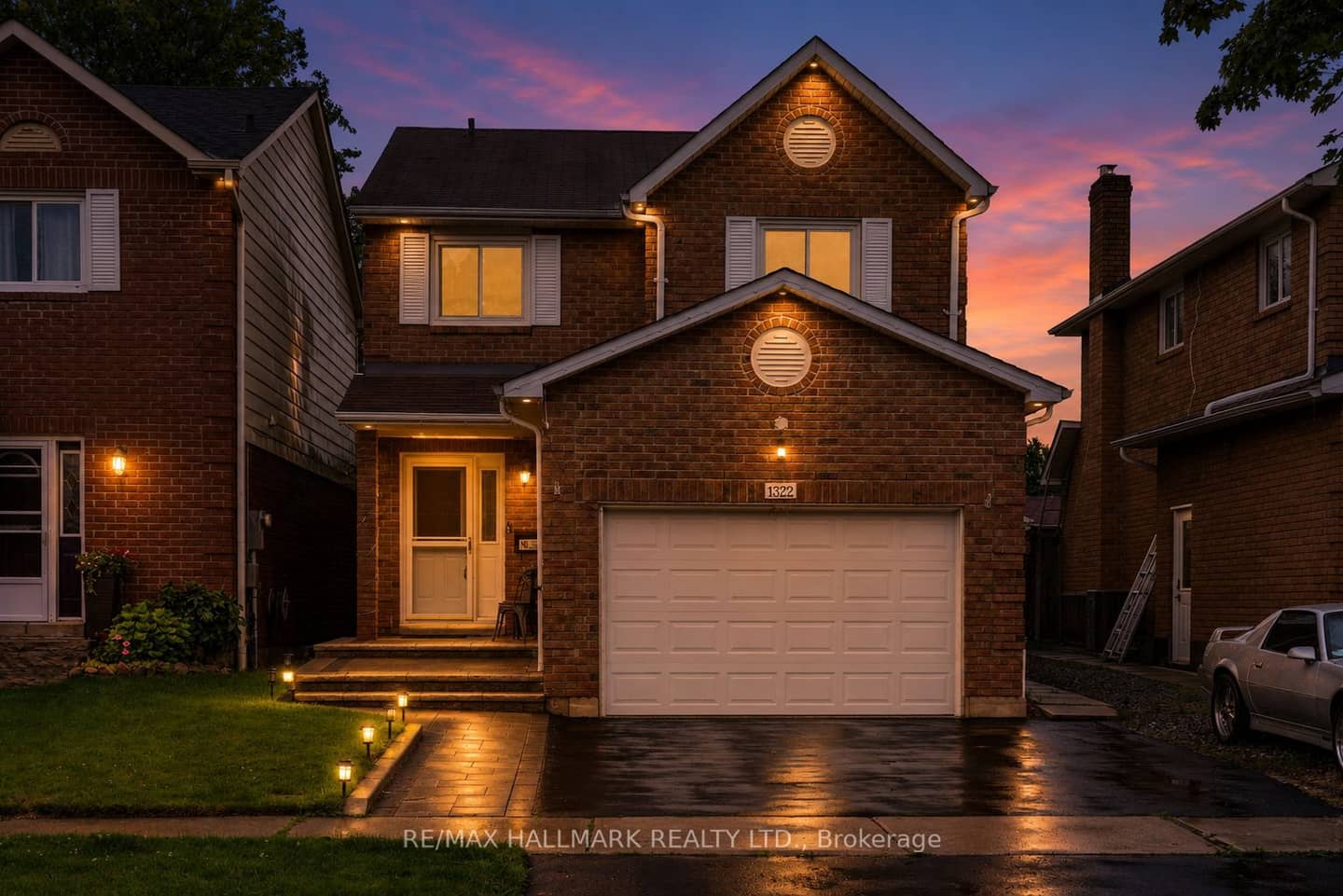 1322 Redwood Lane, Pickering, ON L1X 1C5