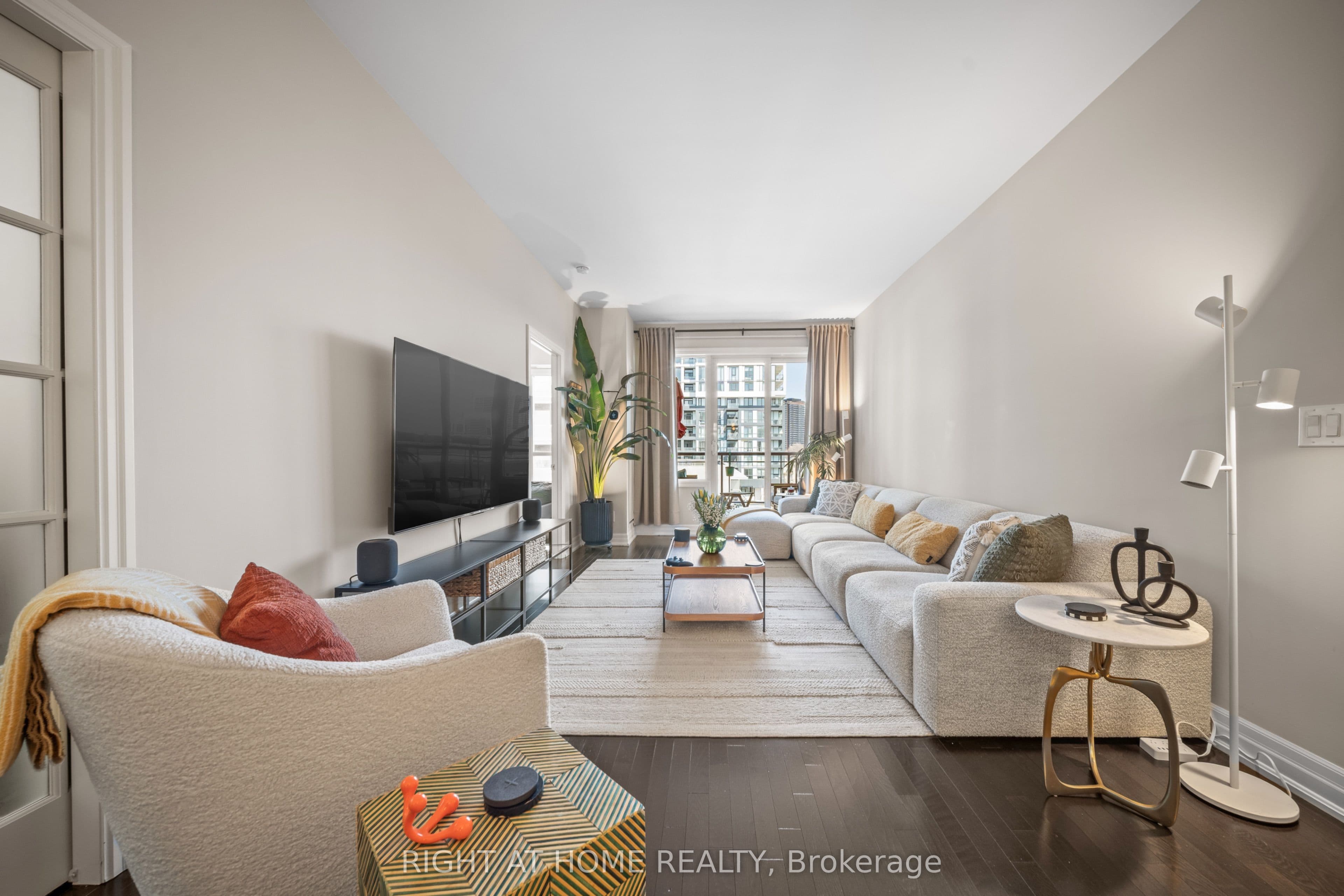 23 Rean Drive 504, Toronto, ON M2K 0A5