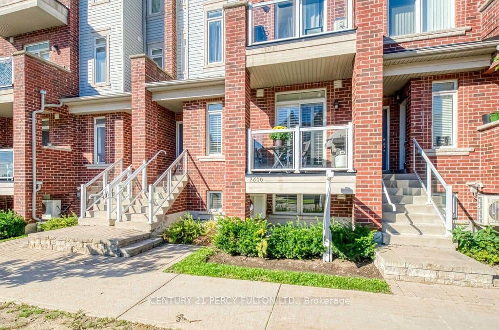 2600 William Jackson Drive 86, Pickering, ON L1X 0E4