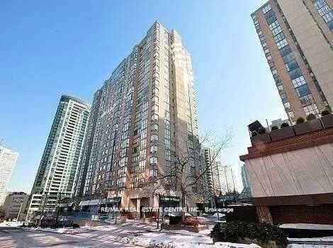285 Enfield Place 504, Mississauga, ON L5B 3Y6