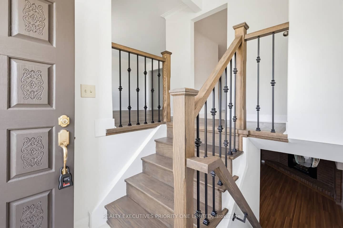 55 Picaro Drive, Toronto, ON M3N 2B6