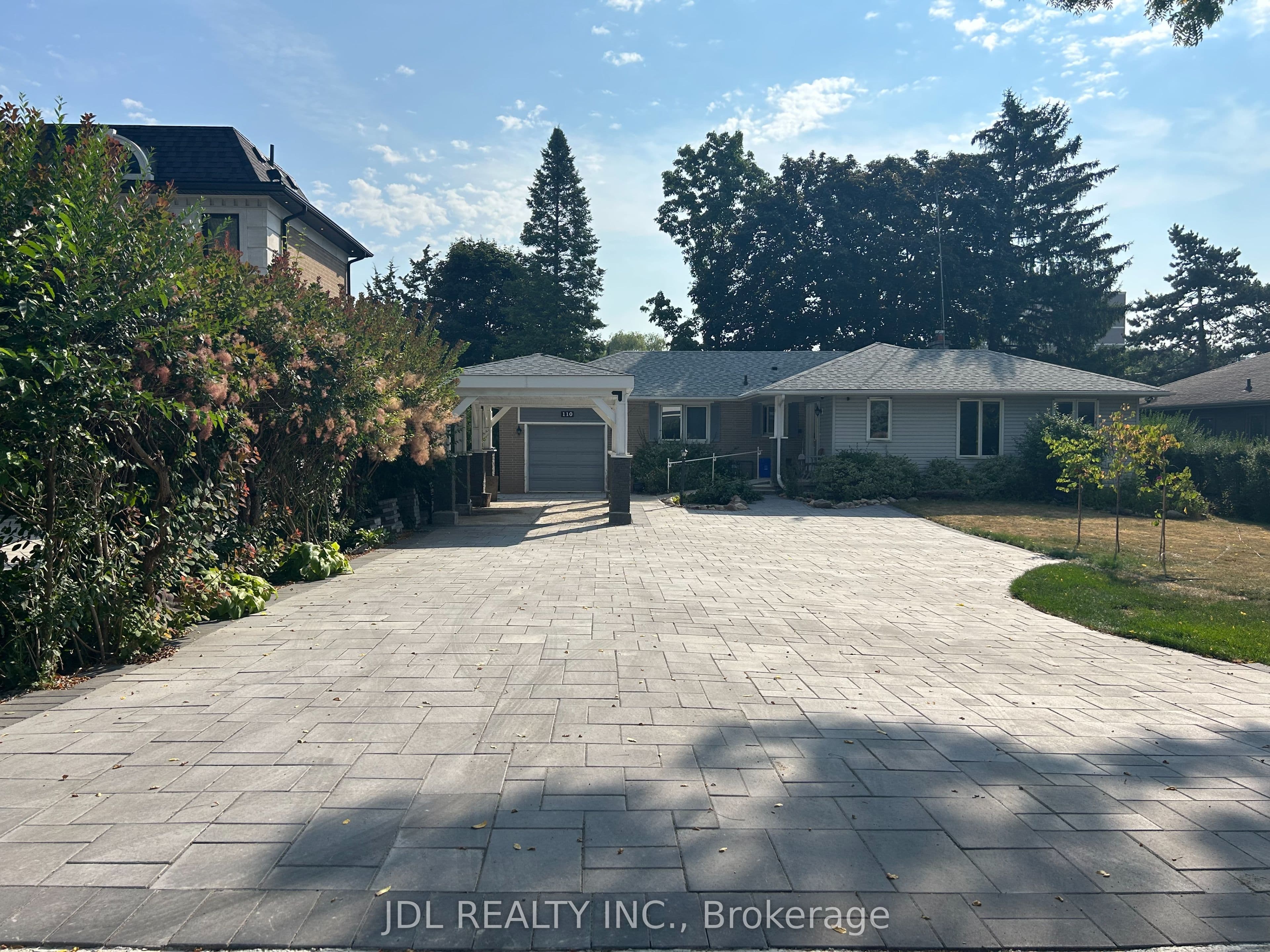110 Robinson St Street Unit A Main Floor, Markham, ON L3P 1P1