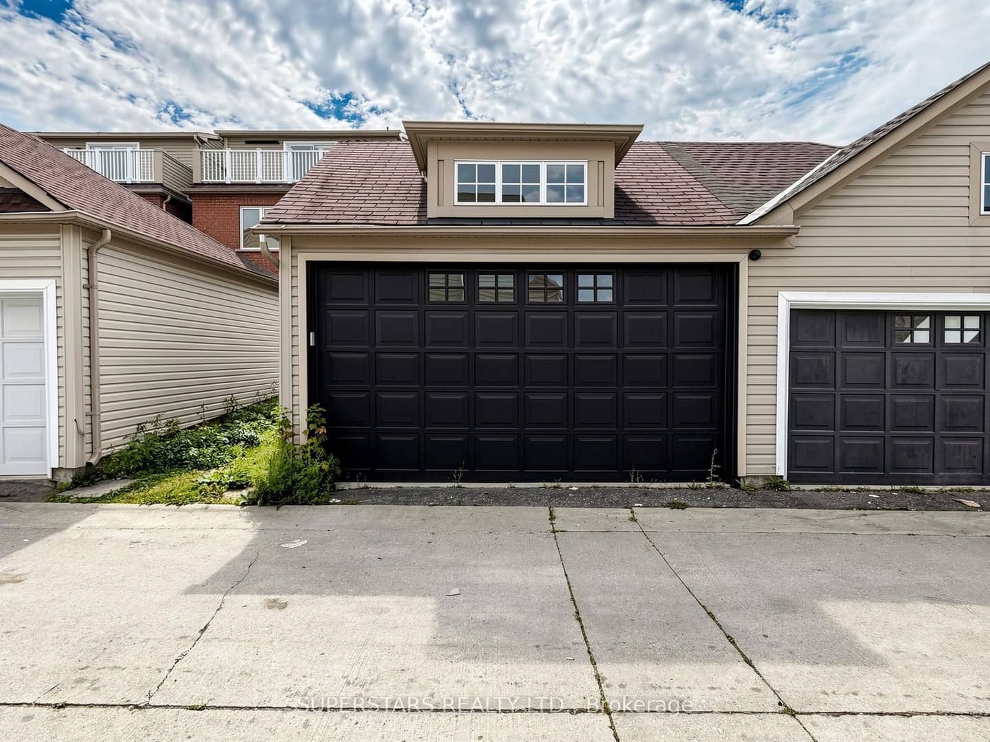 14 Bowsfield Road, Toronto, ON M3J 3R3