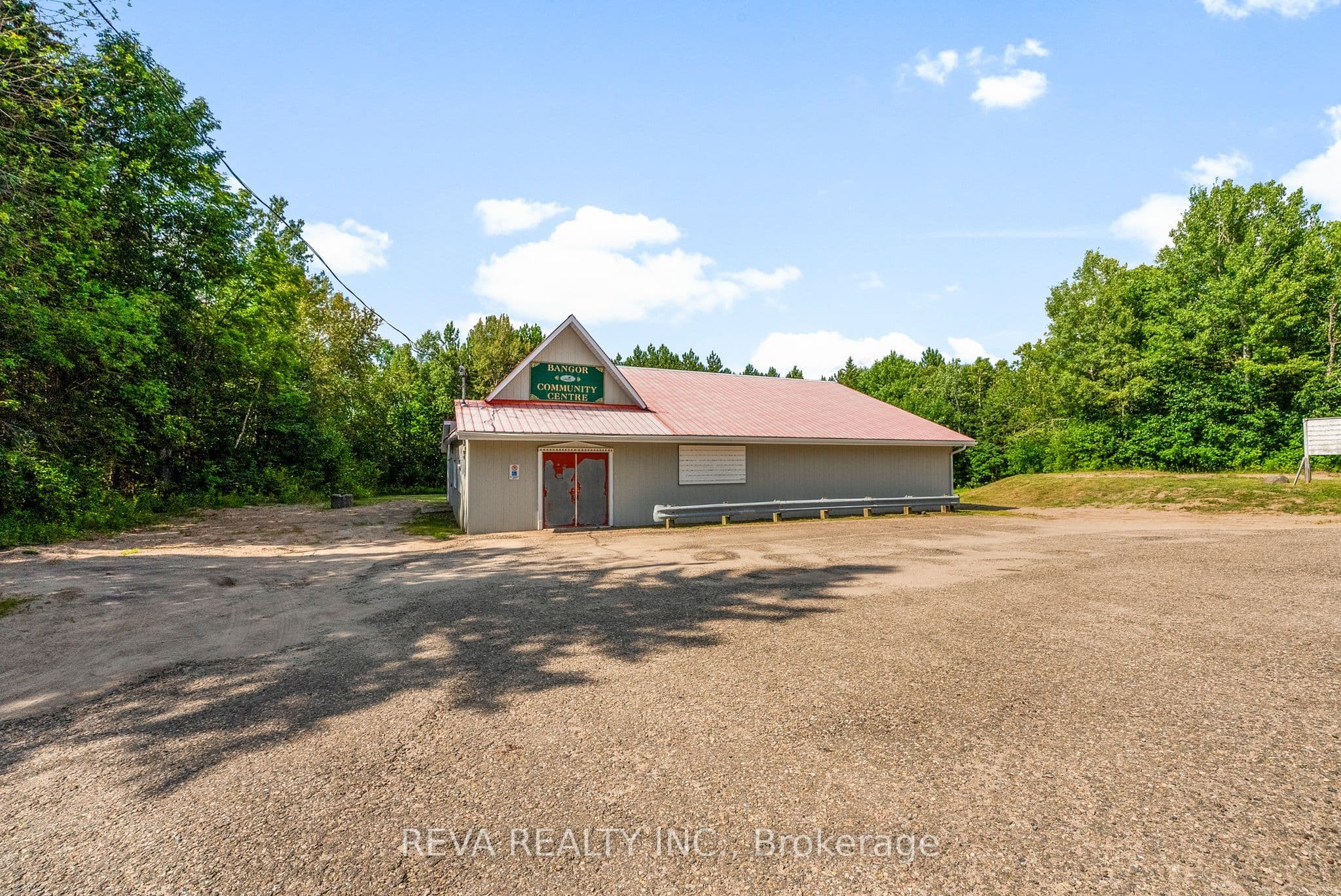 786 Centreview Road, Hastings Highlands, ON K0J 1L0