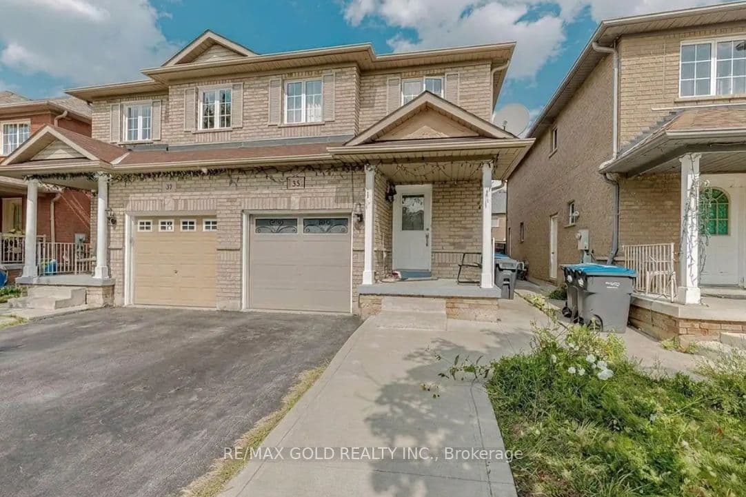 35 Ridgefield Court, Brampton, ON L6P 1B4