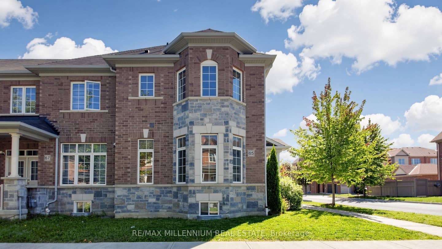 65 Yellowknife Road, Brampton, ON L6R 3X5