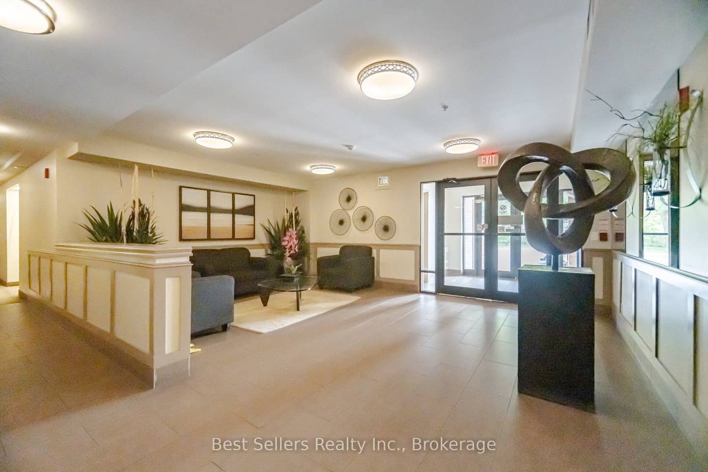 60 Mendelssohn Street 220, Toronto, ON M1L 0G9