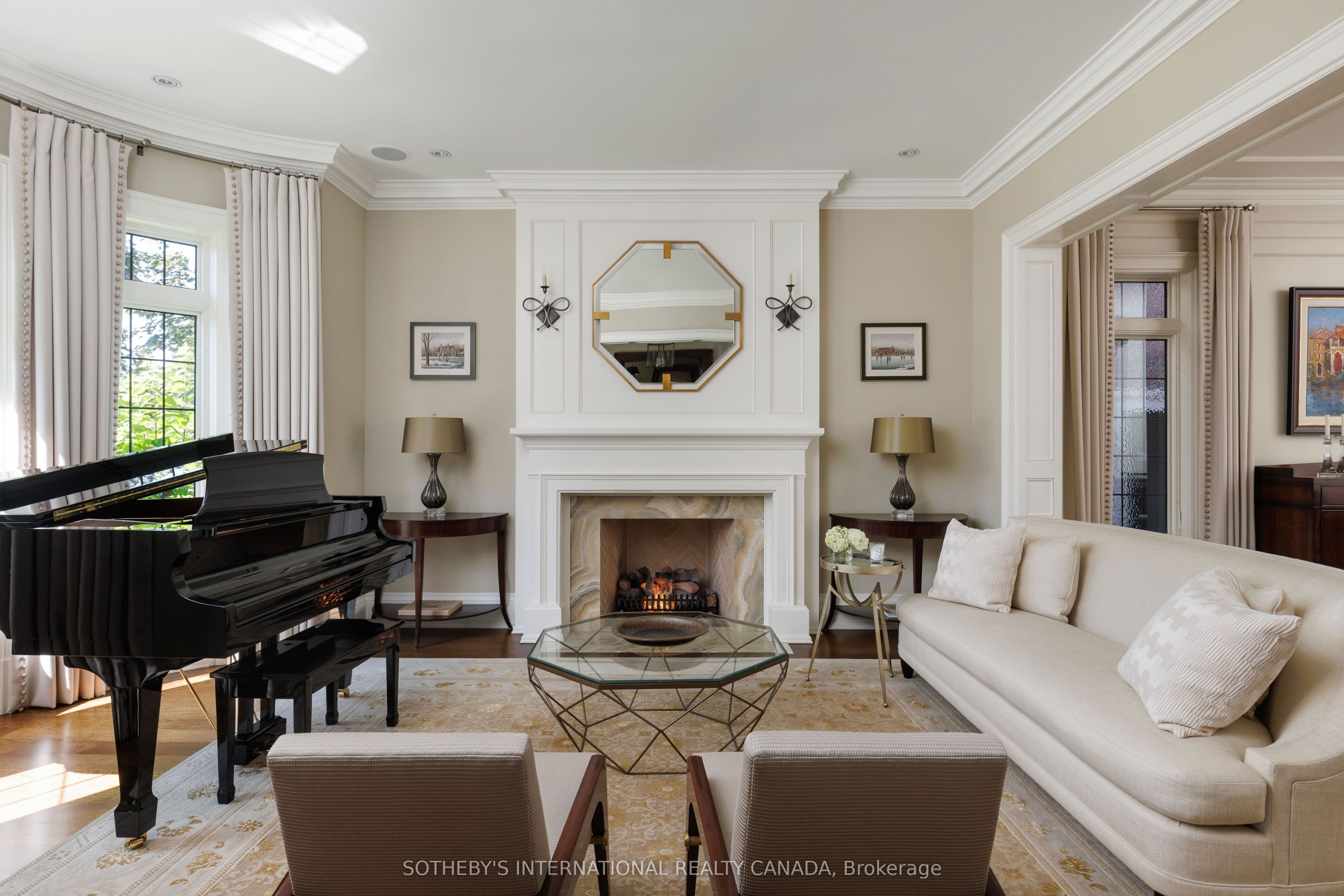 50 Queen Marys Drive, Toronto, ON M8X 1S4