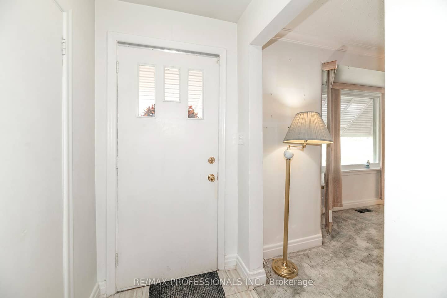 79 Silverhill Drive, Toronto, ON M9B 3W4