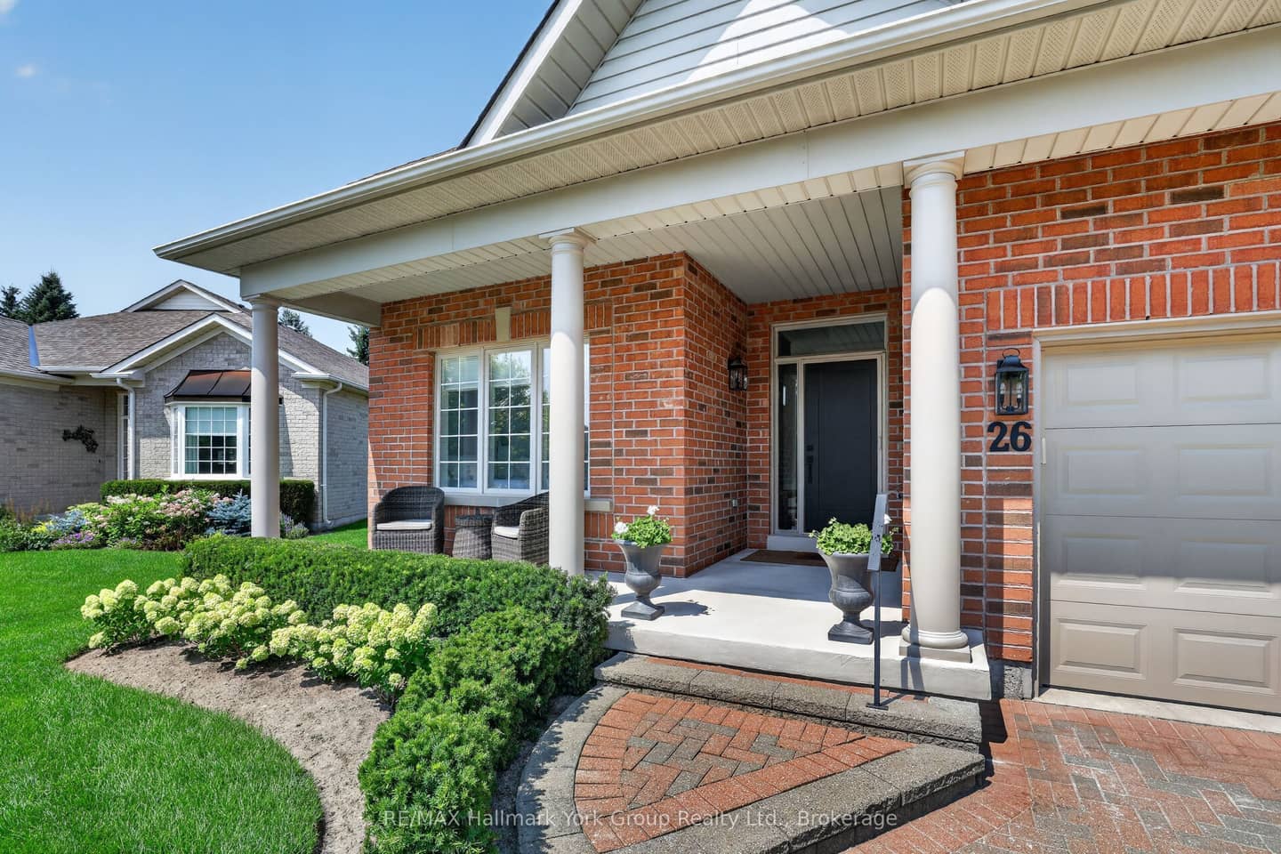 26 Hagen Hollow, Whitchurch-Stouffville, ON L4A 1N3