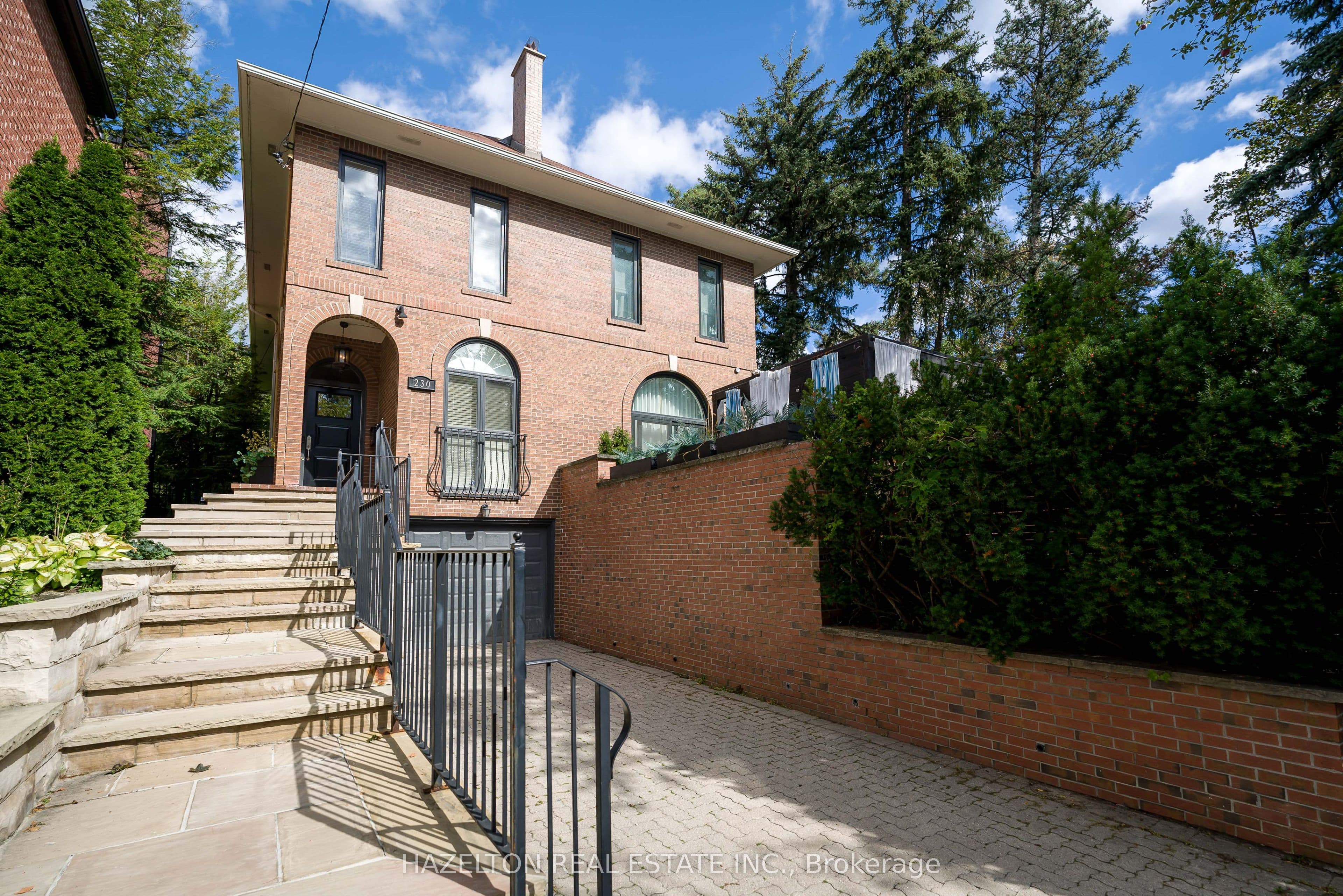 230 Glen Road, Toronto, ON M4W 2X3