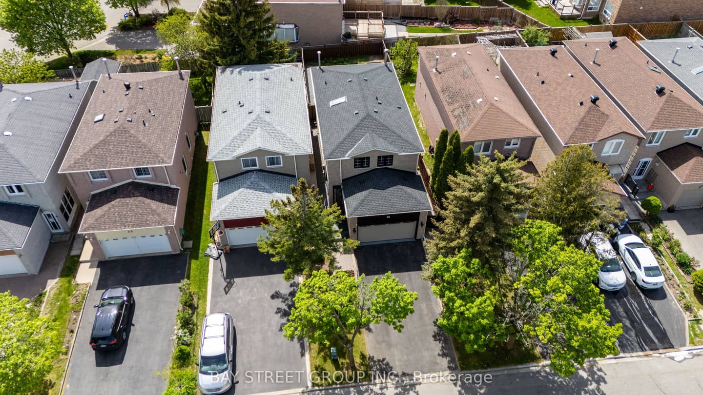 16 Chase Court, Markham, ON L3S 1V4