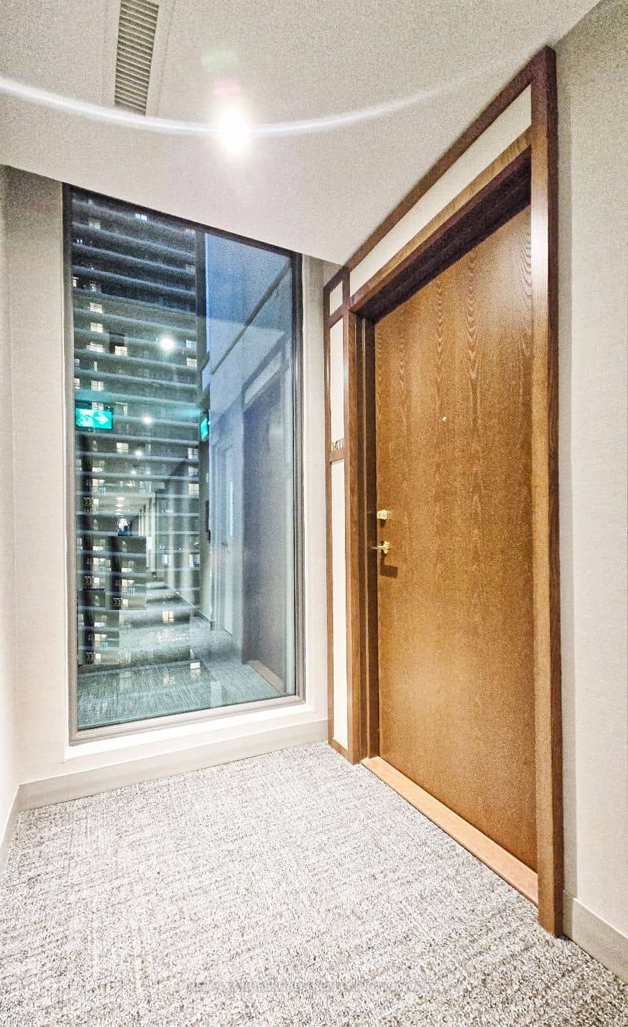 1000 Portage Parkway 1611, Vaughan, ON L4K 0L1