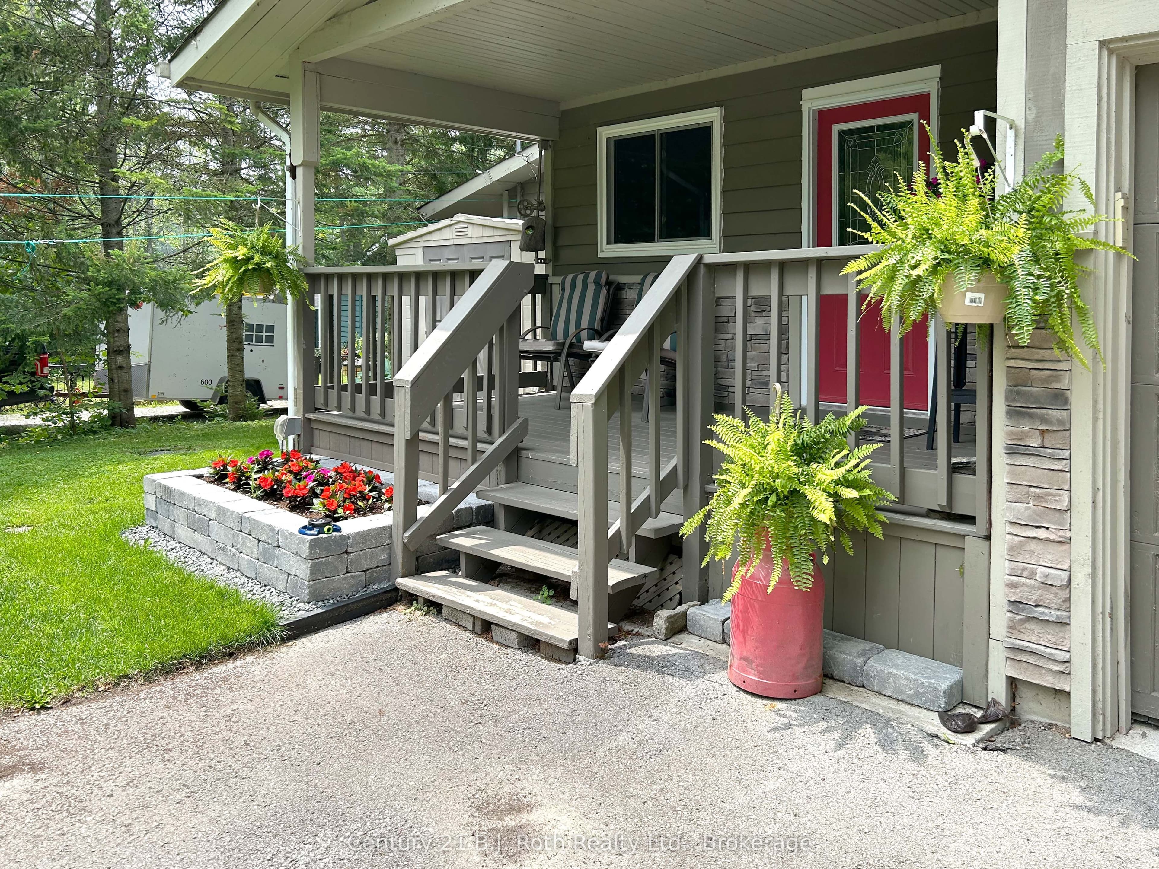 3609 Riverdale Drive, Severn, ON L0K 2B0
